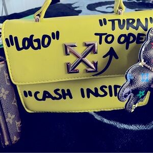 bag /lv change purse lv teddy bear & lv purse trinket